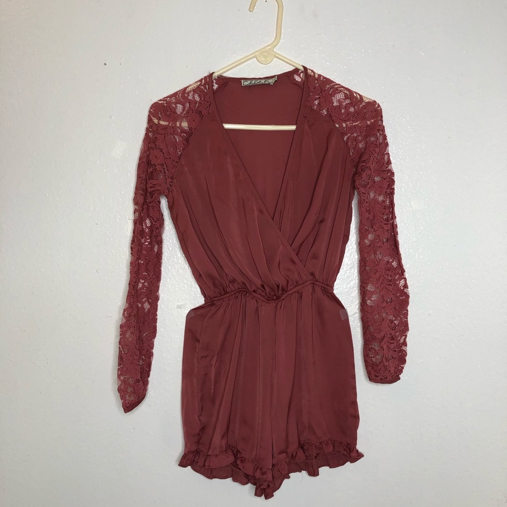 Chloe K Rompers - Picture 2 of 4
